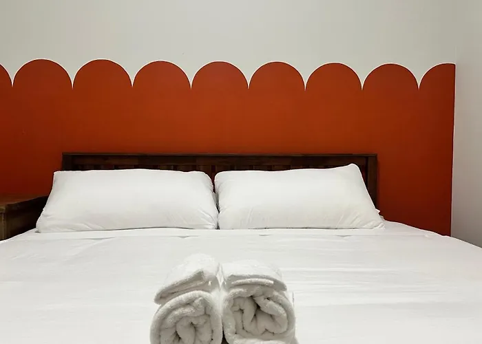 New Built Sleeps 8 Чикаго