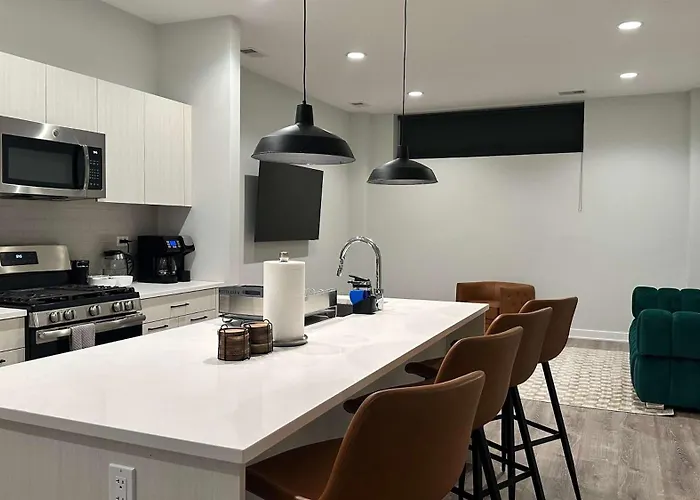 New Built Sleeps 8 Апартаменты